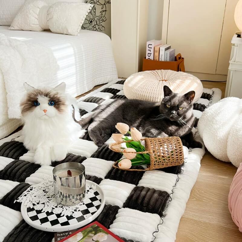 Soft Pet Blanket – Chenille Couch Cover for Dogs & Cats, Non-Slip Furniture Protector, Machine Washable – CozyCover
