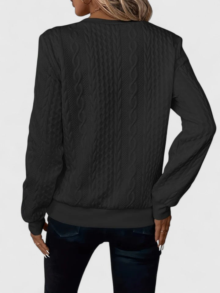 Amore | Women’s Sweater | Front Zip Cable Pattern