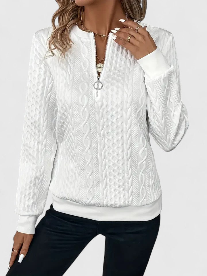 Amore | Women’s Sweater | Front Zip Cable Pattern