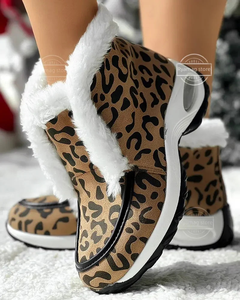 Solis | Women's Platform Ankle Boots - Padded Collar Chunky Booties