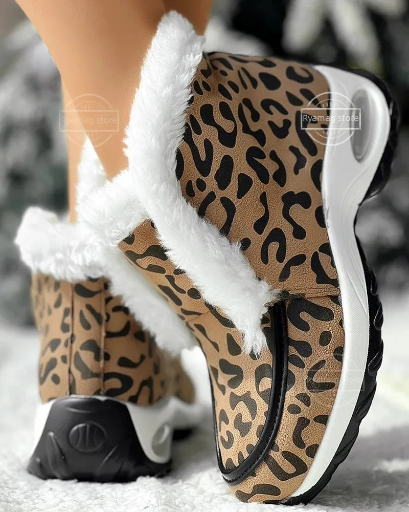 Solis | Women's Platform Ankle Boots - Padded Collar Chunky Booties