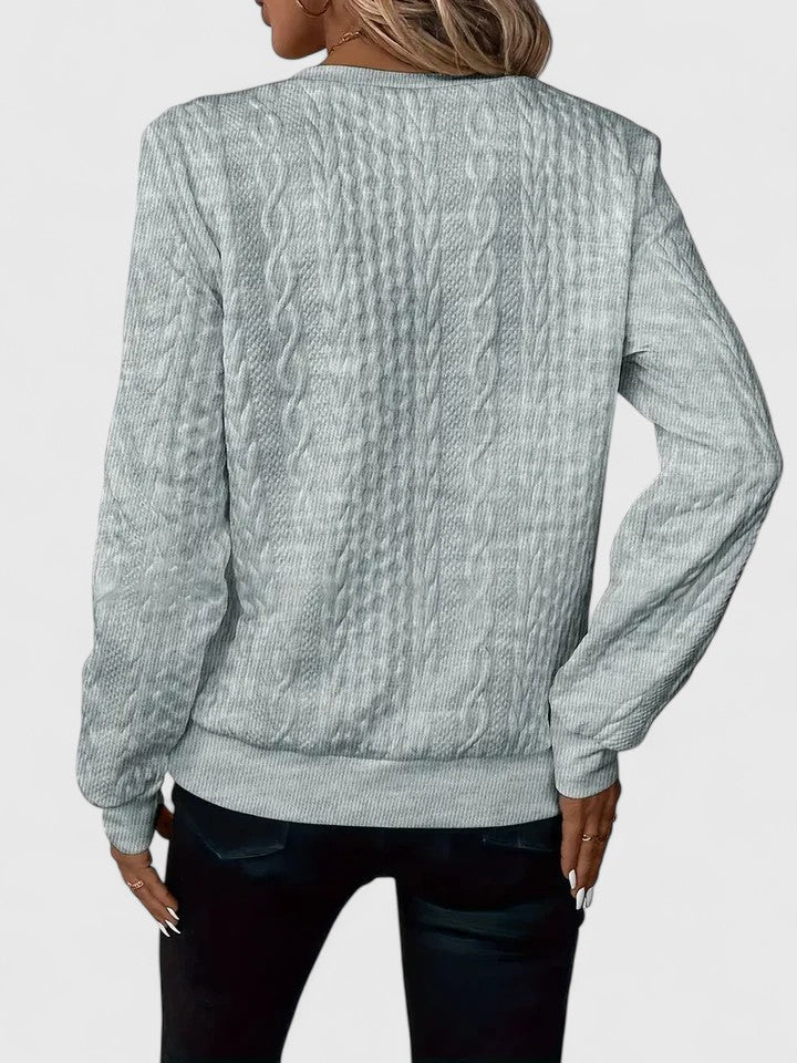 Amore | Women’s Sweater | Front Zip Cable Pattern